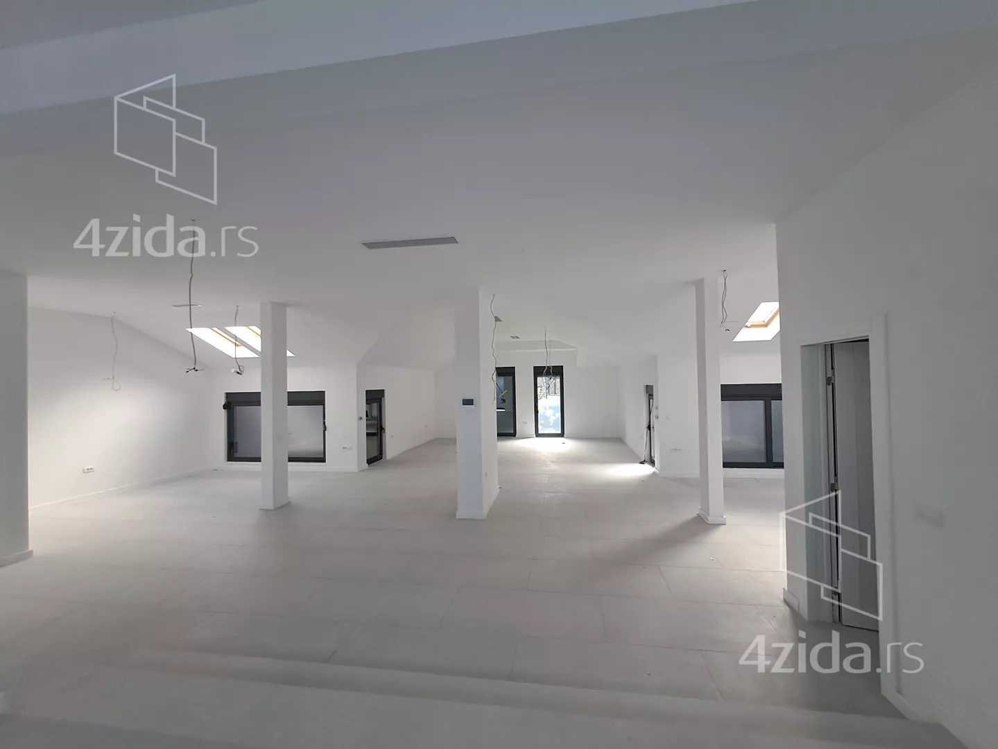 3-etažna kuća | 4zida