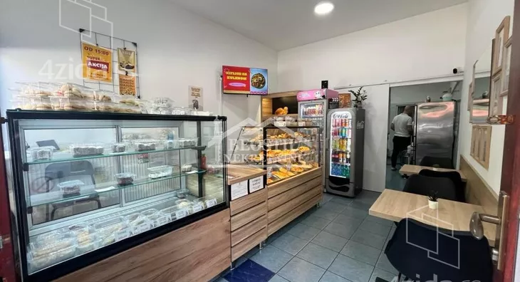 Poslovni prostor | 4zida