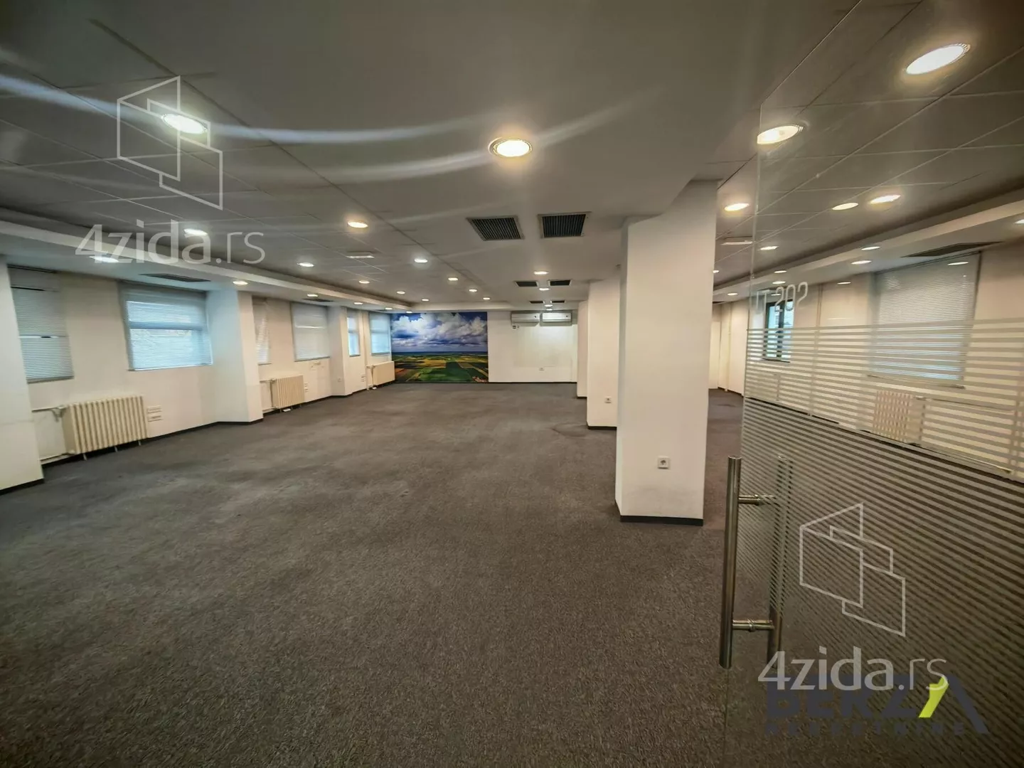 Poslovni prostor | 4zida