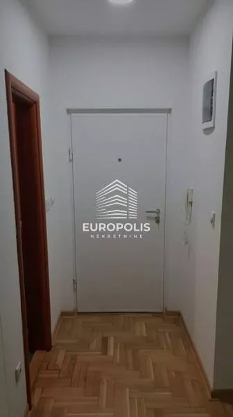 Prve Šumadijske Brigade | 4zida.rs