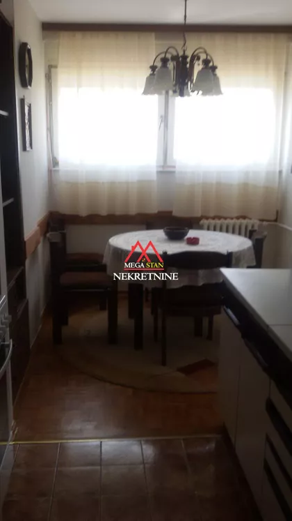 Bulevar Cara Lazara | 4zida.rs