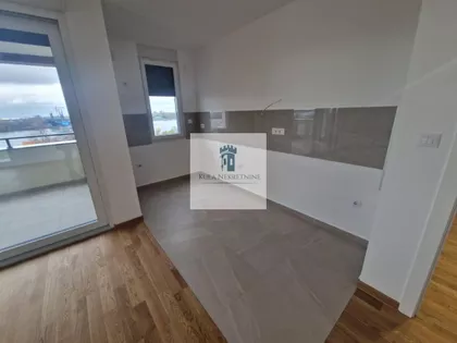 Sremska Kamenica | 4zida.rs