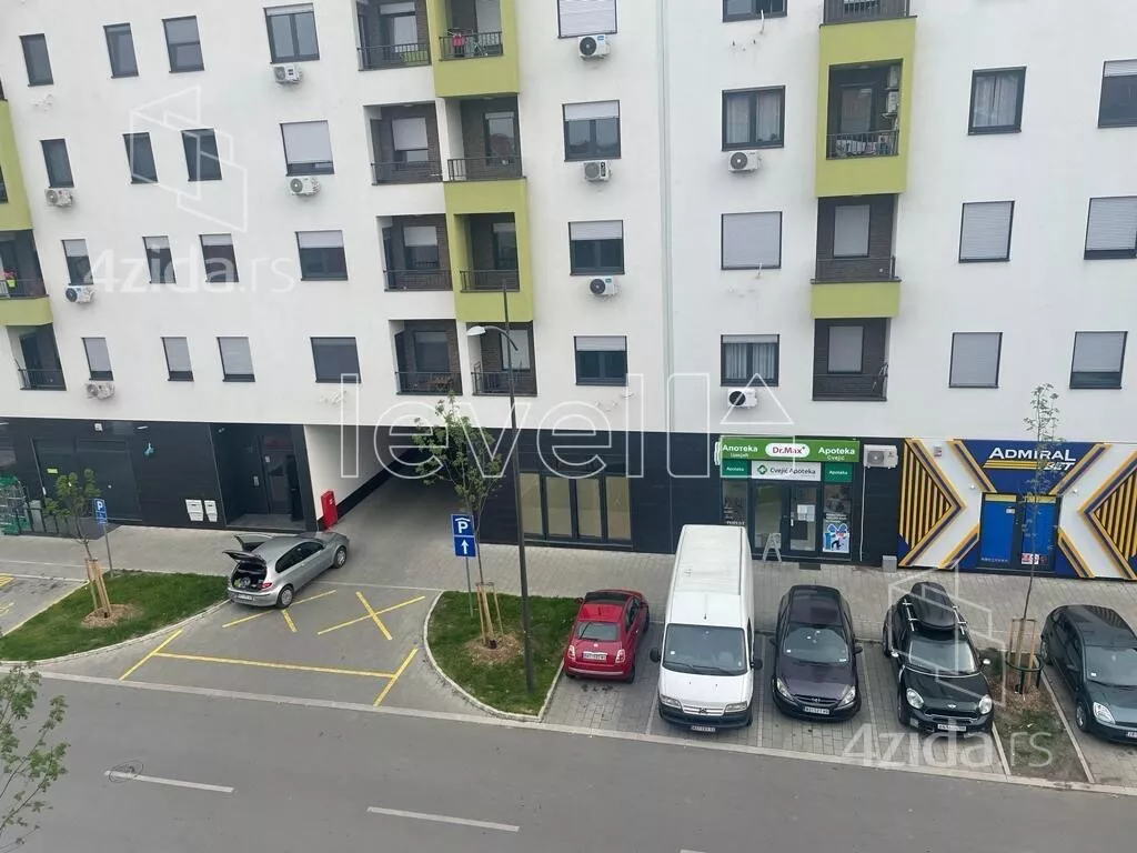 Garaža | 4zida