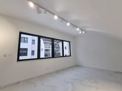 Lovćenska 6A | 4zida.rs