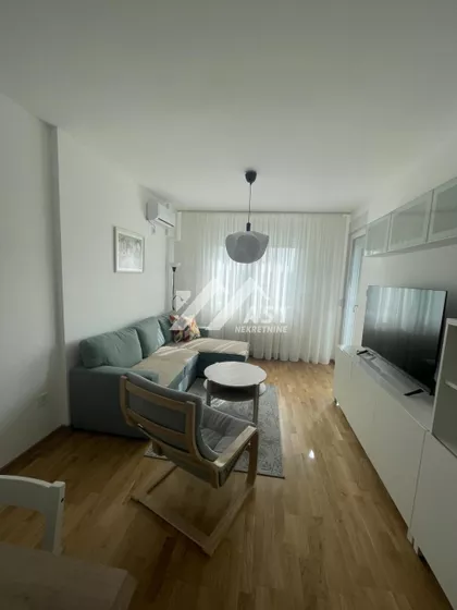 Gorana Jojića | 4zida.rs