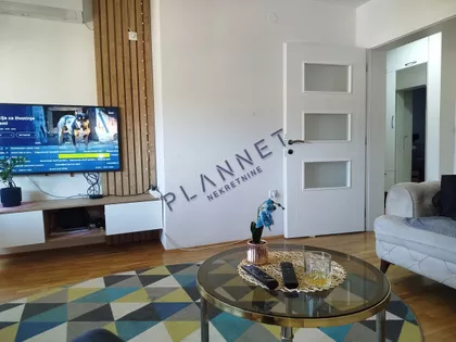 Gradske lokacije | 4zida.rs