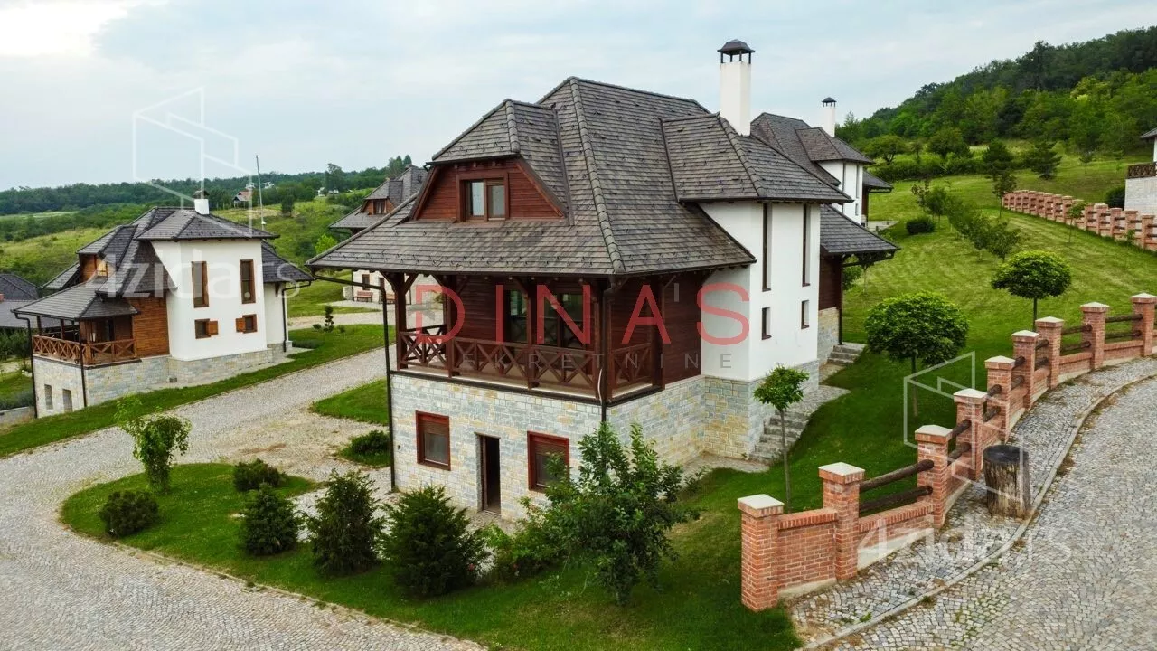 Kuća | 4zida