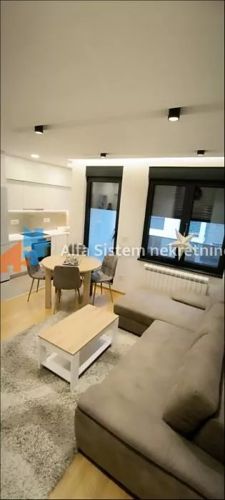 Banovo Brdo | 4zida.rs