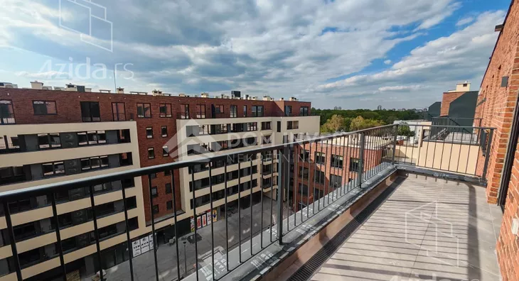 Petosoban stan | 4zida