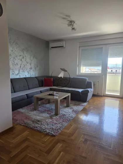 Bulevar Patrijarha Pavla (Somborski Bulevar) | 4zida.rs
