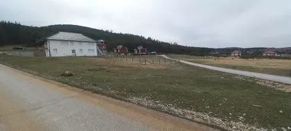 Okolne lokacije | 4zida.rs