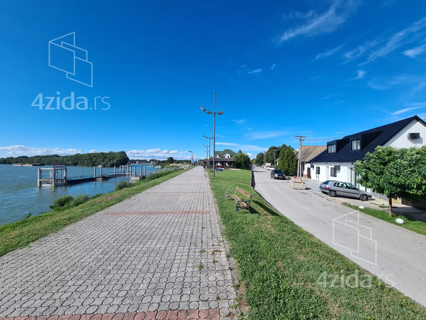 Turistički objekat | 4zida