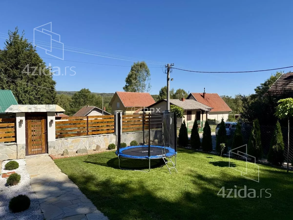 Kuća | 4zida