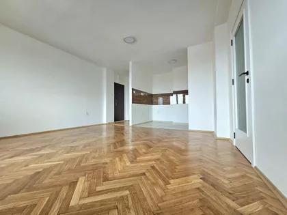 Bulevar Oslobođenja | 4zida.rs