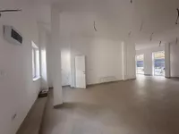 Lokal | 4zida