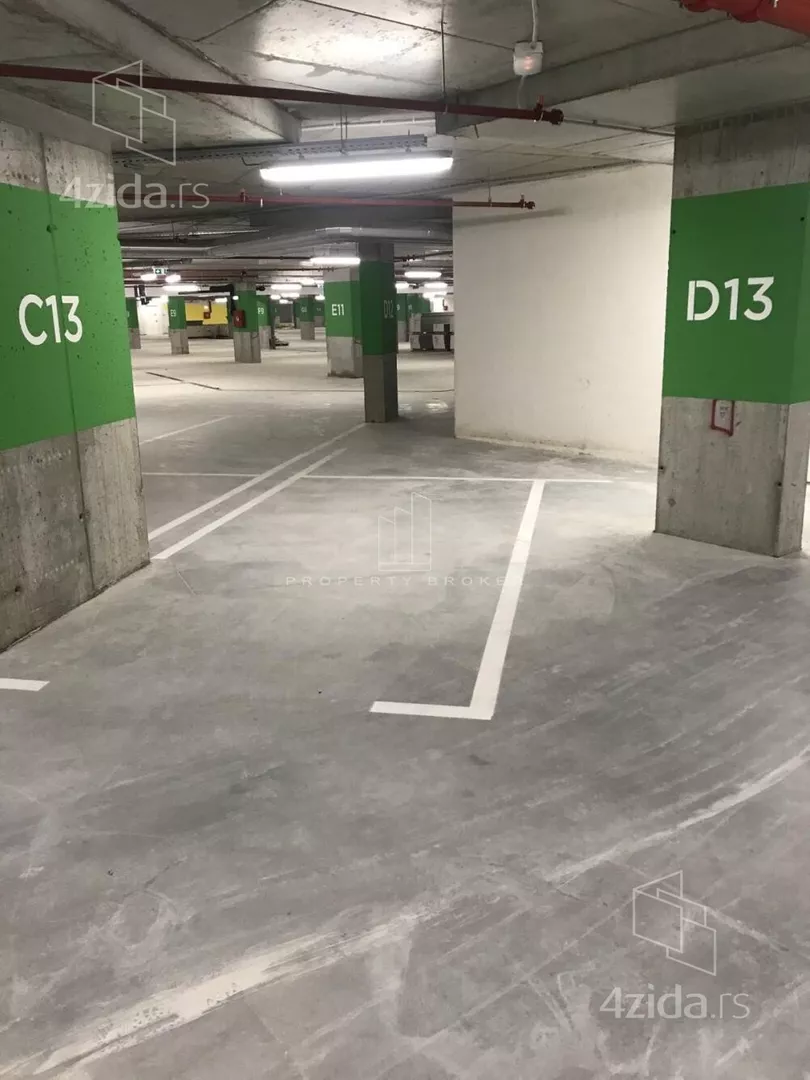 Garaža | 4zida