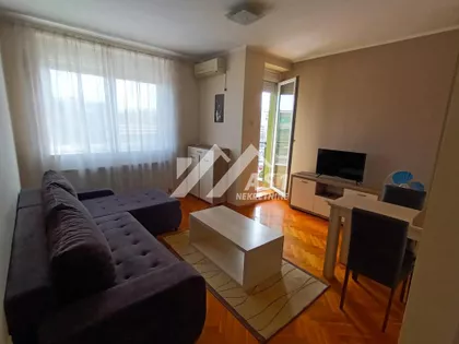 Bulevar Cara Lazara | 4zida.rs