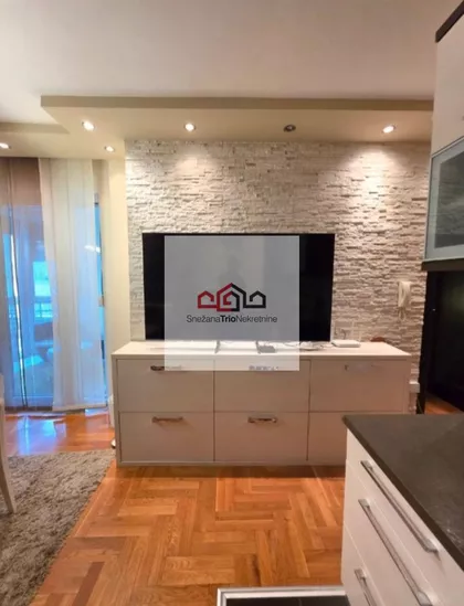 Podbara | 4zida.rs