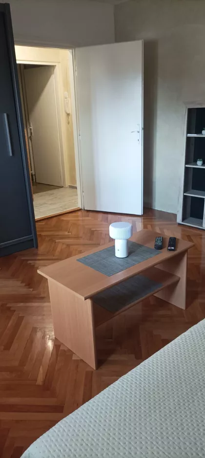 Jovana Dučića 26 | 4zida.rs
