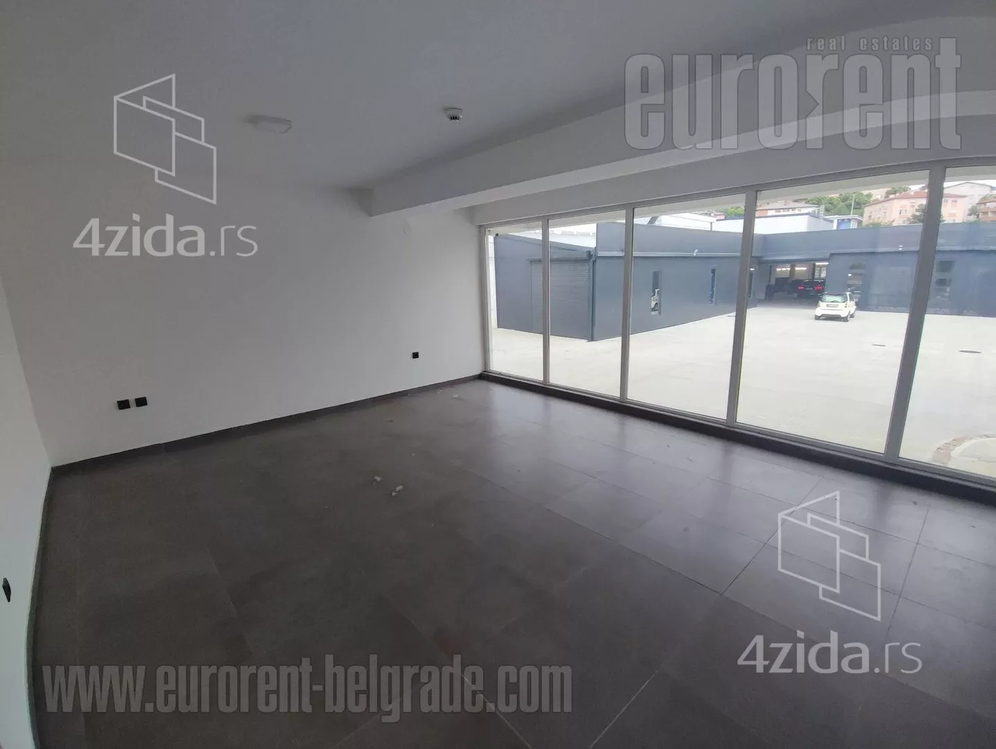 Poslovni prostor | 4zida