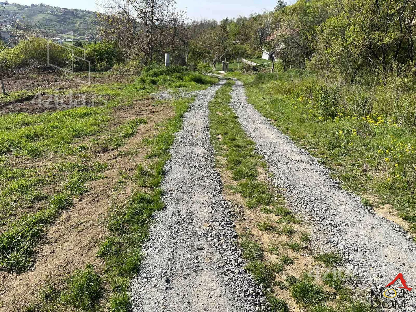 Plac | 4zida