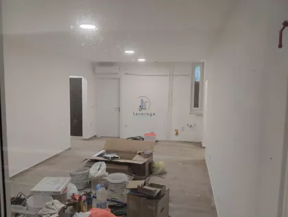 Petrarkina | 4zida.rs