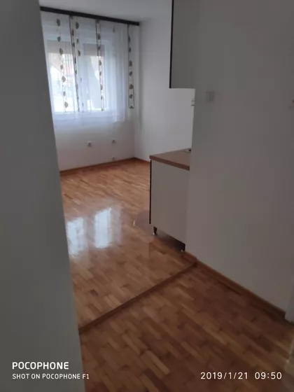 Prvomajska | 4zida.rs