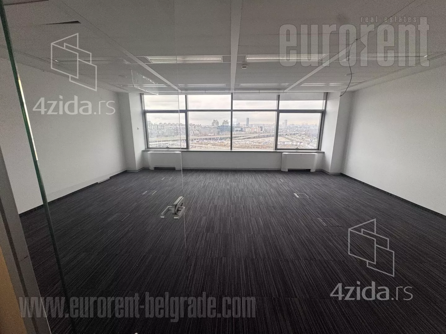 Poslovni prostor | 4zida
