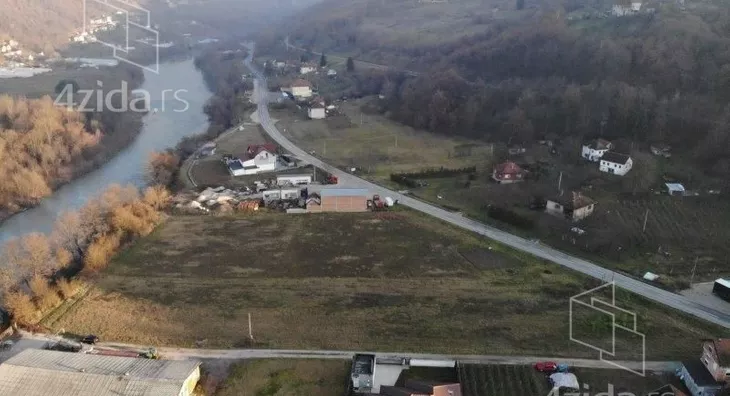Plac | 4zida