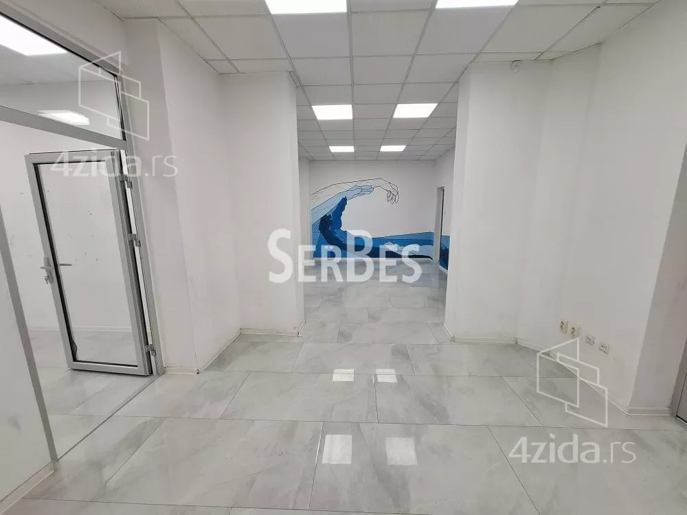 Poslovni prostor | 4zida