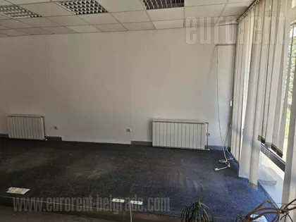 FILMSKI GRAD | 4zida.rs