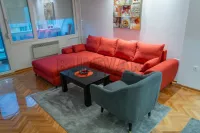 Niš, Gradske lokacije, Medijana, Dom Zdravlja | 4zida.rs | 4zida.rs