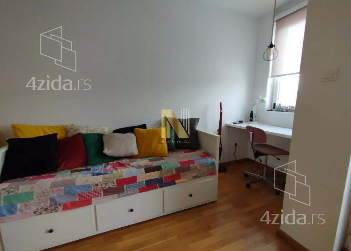 Garsonjera | 4zida