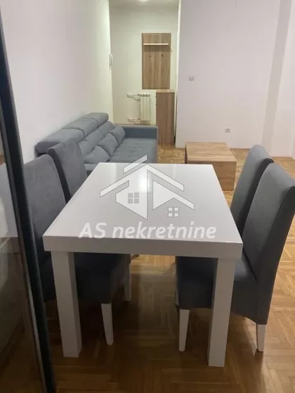 Južni Bulevar | 4zida.rs