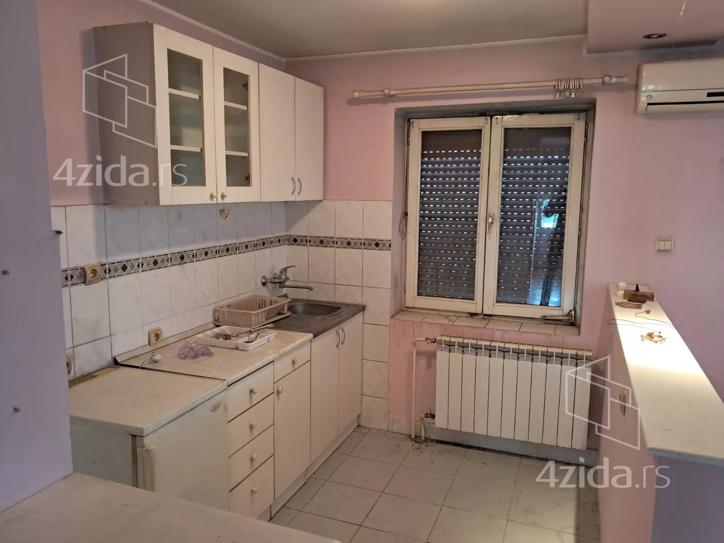 3-etažna kuća | 4zida
