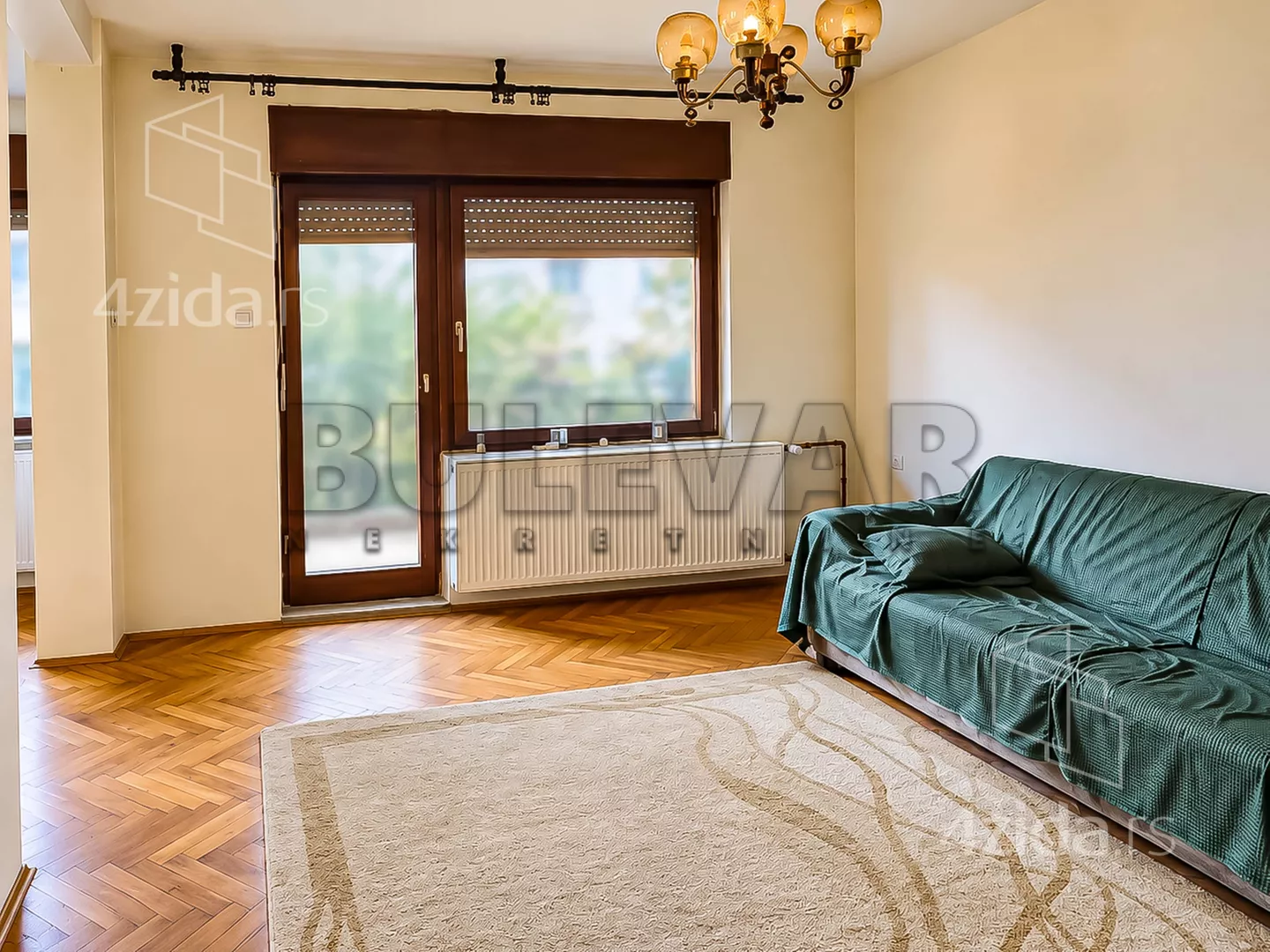 Troiposoban stan | 4zida