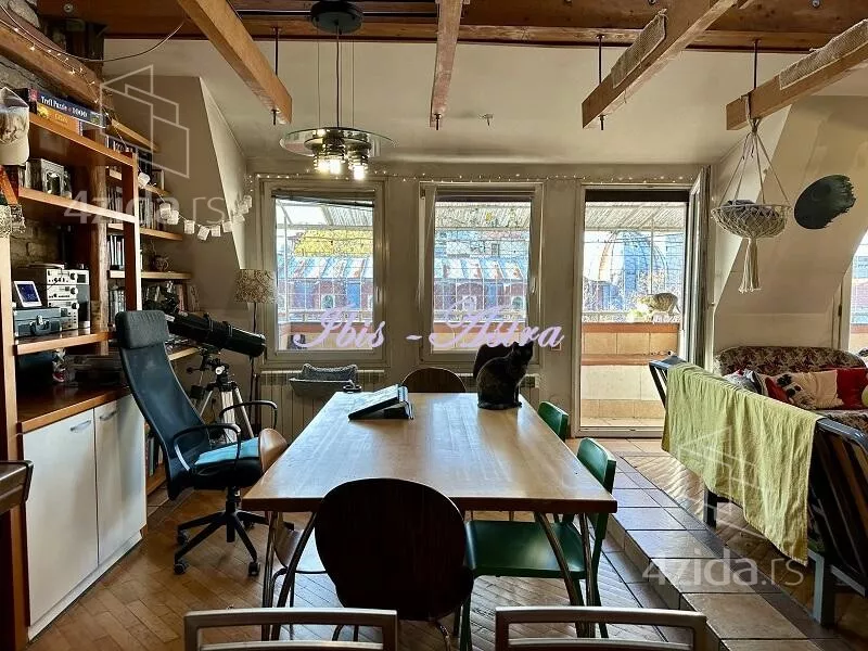 Petosoban stan | 4zida