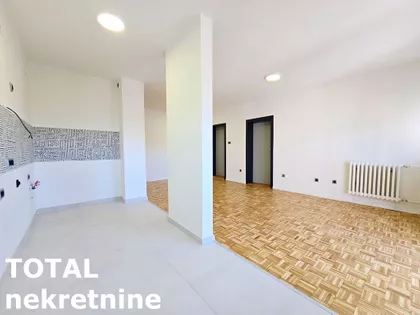 Cara Dušana | 4zida.rs