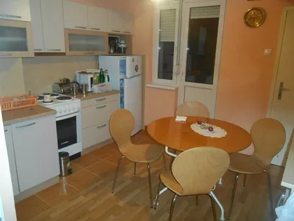 Marije Bursać | 4zida.rs