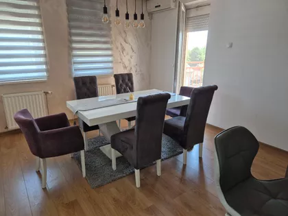 Kertvaroš | 4zida.rs