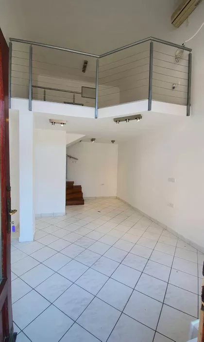 Vladimira Nazora 7 | 4zida.rs