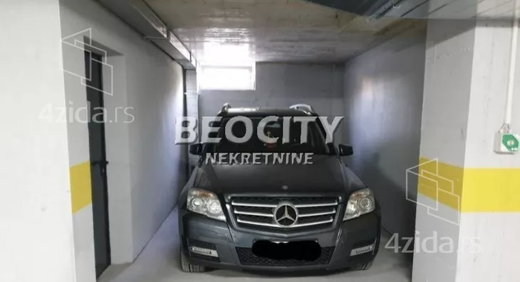 Garaža/Parking | 4zida