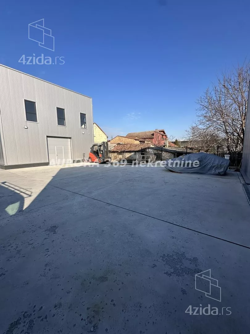 Poslovni prostor | 4zida