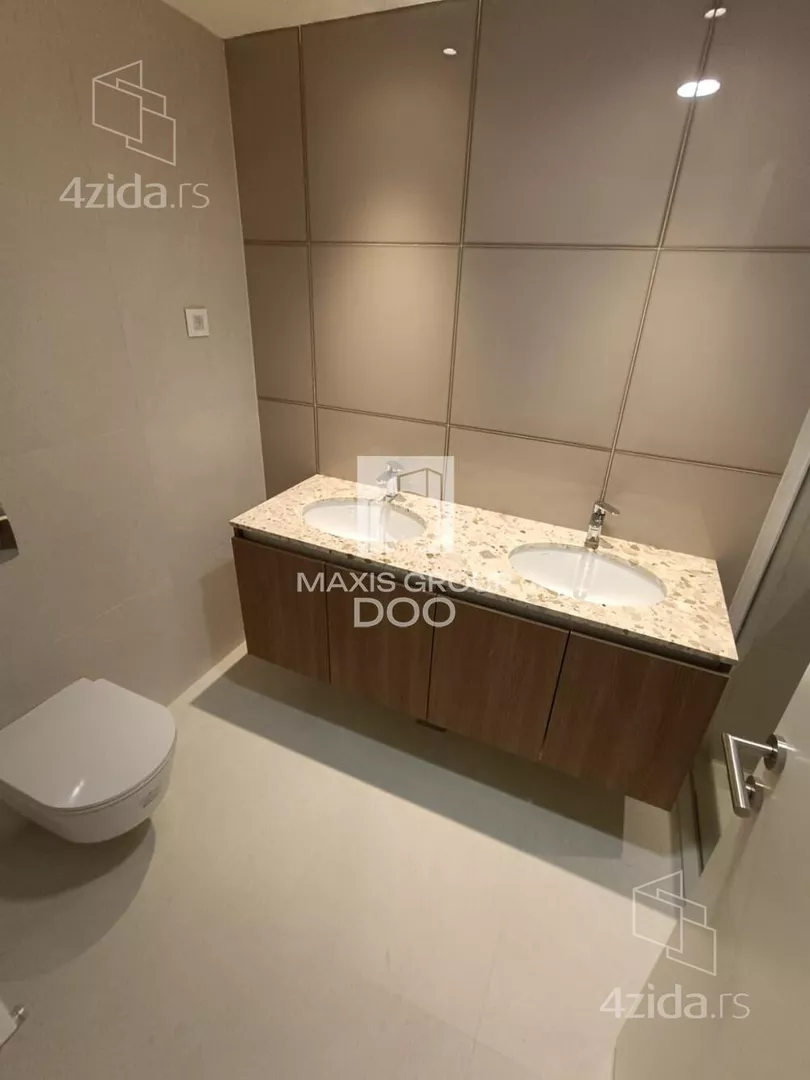 Šestosoban stan | 4zida