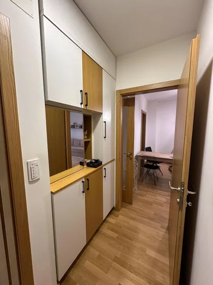 Čolak Antina | 4zida.rs
