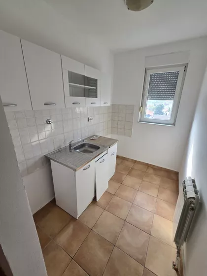 Vardarska | 4zida.rs