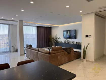 Sremska Kamenica | 4zida.rs