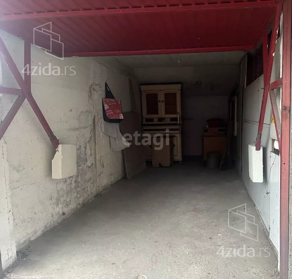 Garaža | 4zida
