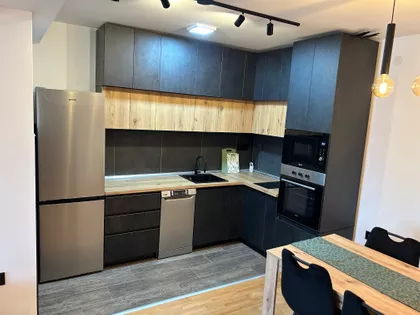 Cara Dušana | 4zida.rs