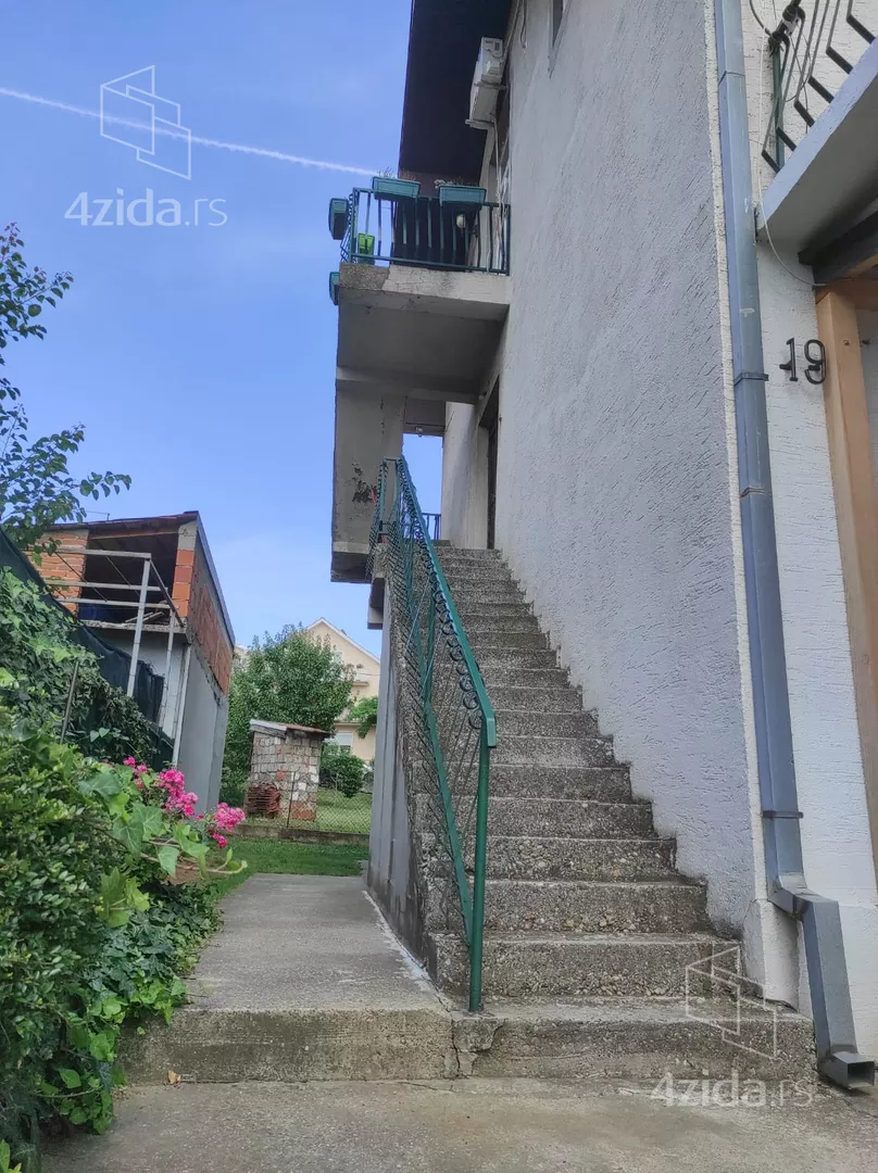 3-etažna kuća | 4zida